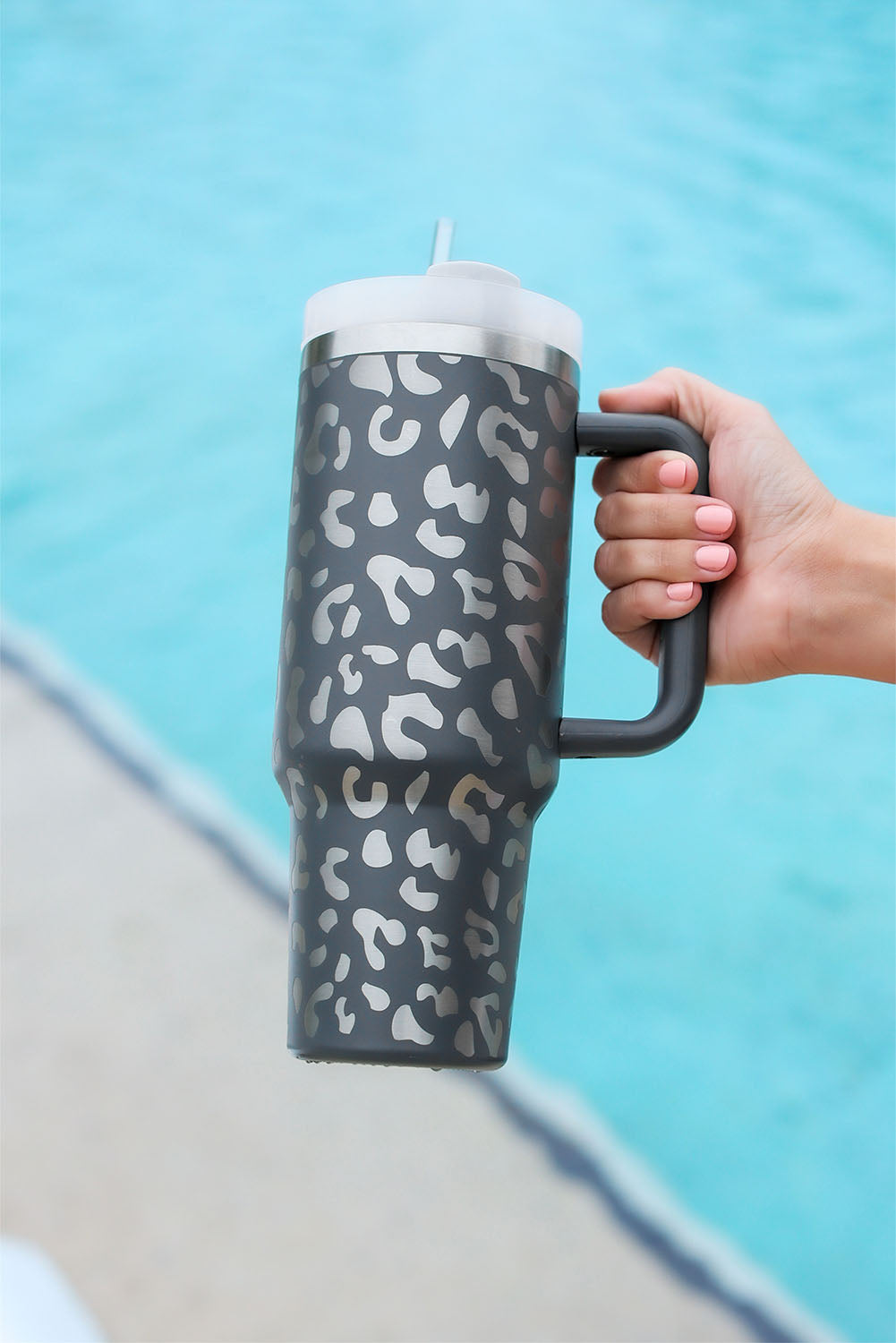 Gray Leopard Print tumbler Cup